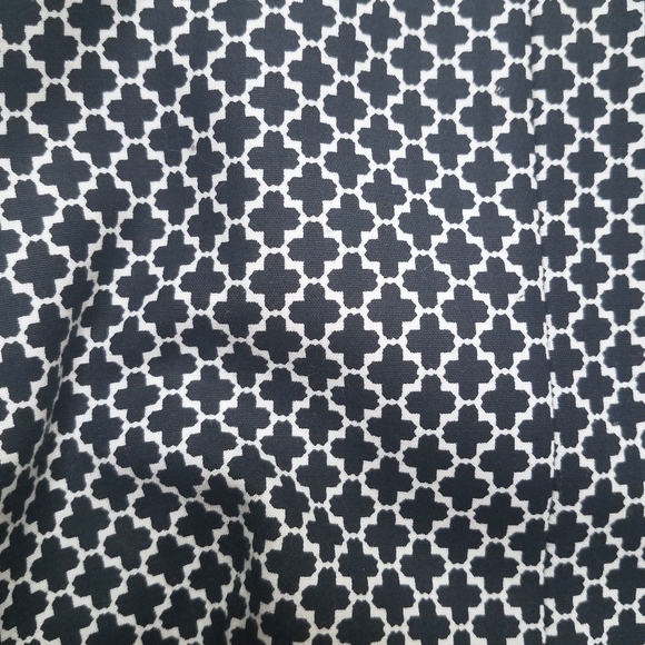 WHBM Black and White Pattern Blazer - Picture 2 of 2